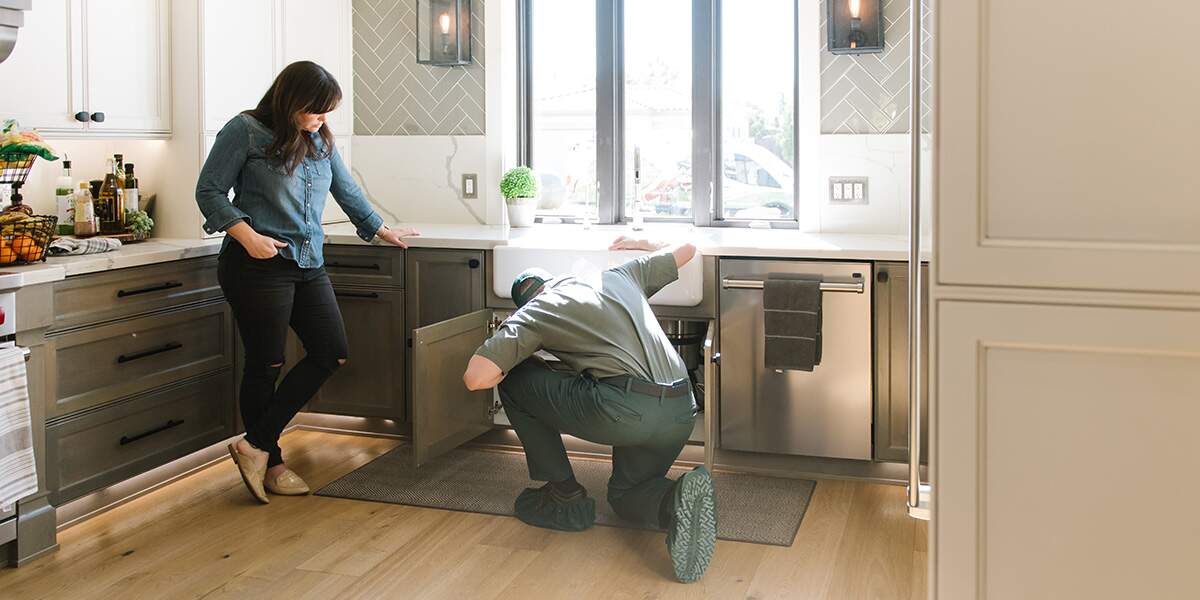 Why Is My Tub Faucet Leaking? Rainforest Plumbing & Air